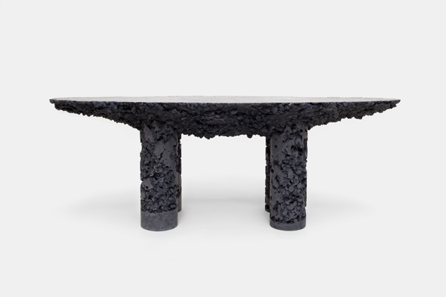 mass-black-table