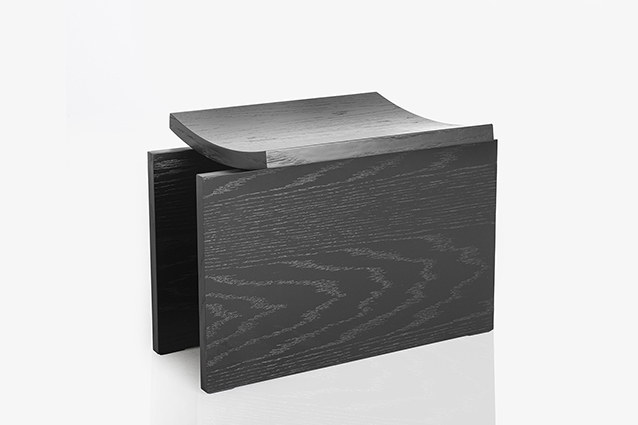 curved-bench